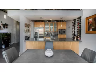 Photo #2: 4286283 Listing 