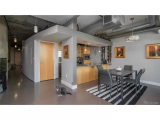 Photo #5: 4286283 Listing 