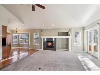 Photo #4: 4287240 Listing