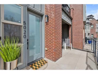 Photo #3: 4287948 Listing