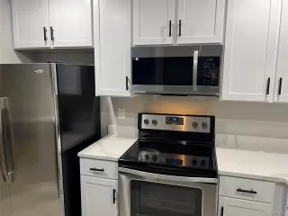 Photo #6: 4290303 Listing 