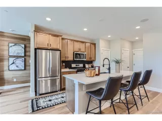 Photo #4: 4290715 Listing 