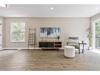 Photo #6: 4291319 Listing