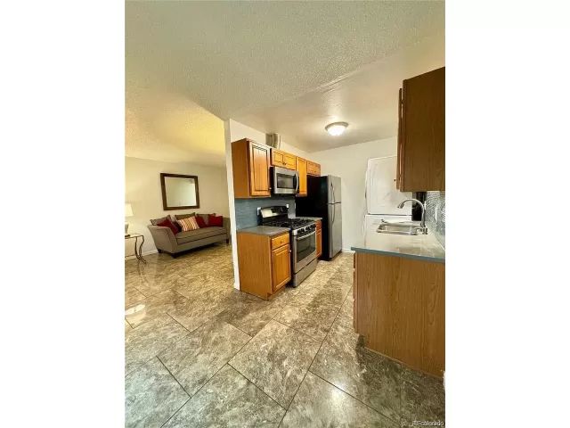 MLS: 4291847 Condo For Sale