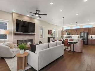 Photo #2: 4293060 Listing