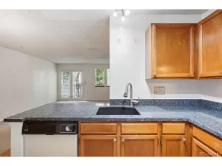 Photo #5: 4293259 Listing 