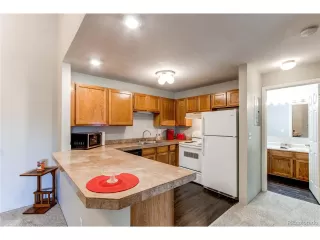 Photo #5: 4293985 Listing