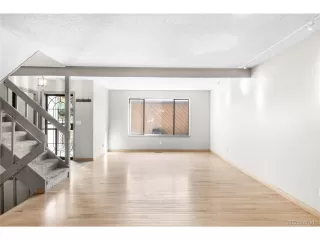 Photo #2: 4294104 Listing