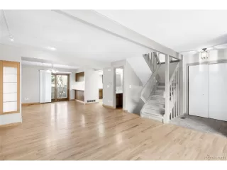 Photo #6: 4294104 Listing