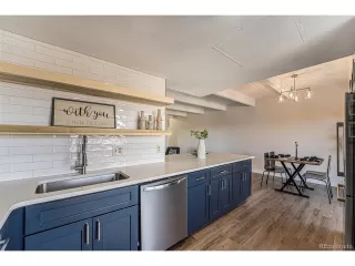 Photo #2: 4295047 Listing 