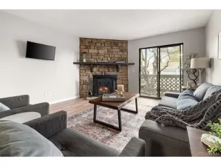 Photo #3: 4295697 Listing