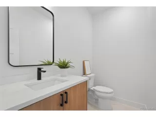 Photo #5: 4295721 Listing