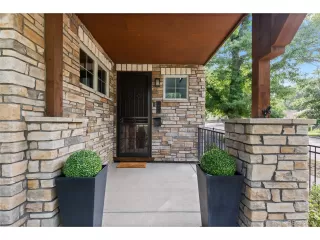Photo #5: 4300677 Listing 