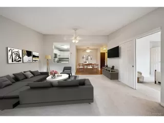 Photo #4: 4303306 Listing