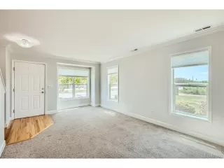 Photo #3: 4306405 Listing
