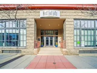 Photo #2: 4307164 Listing 