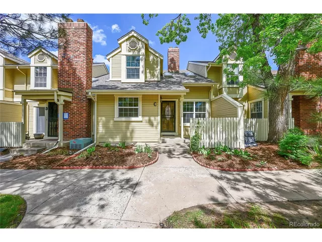 MLS: 4307261 Condo For Sale