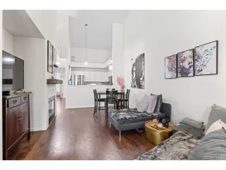 Photo #5: 4308119 Listing 