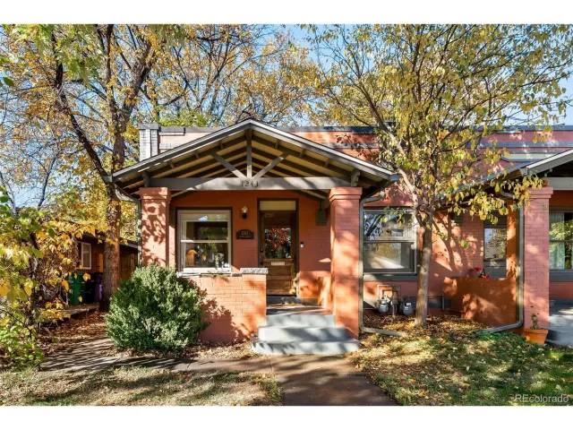 MLS: 4311256 Condo For Sale