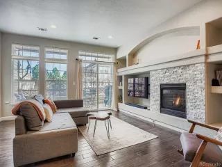 Photo #2: 4312409 Listing 