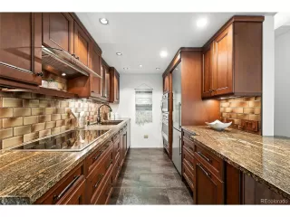 Photo #2: 4313161 Listing 