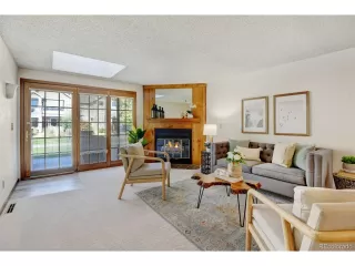 Photo #2: 4313348 Listing 