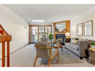 Photo #5: 4313348 Listing 