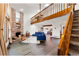 Photo #4: 4314477 Listing