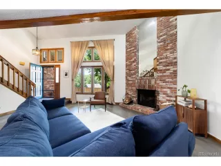 Photo #5: 4314477 Listing