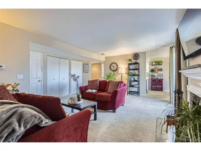 MLS: 4314621 Condo For Sale