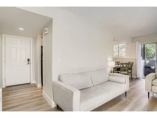 Photo #4: 4315322 Listing 