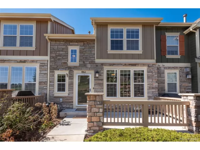 MLS: 4319172 Condo For Sale