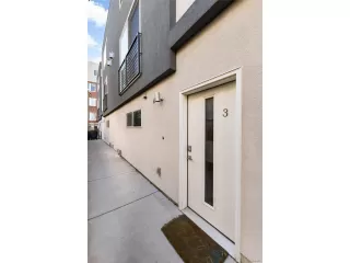 Photo #3: 4320369 Listing