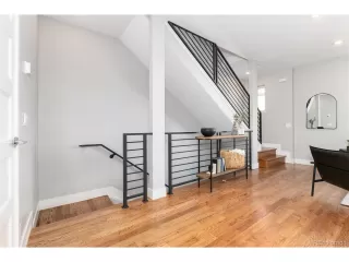 Photo #4: 4320369 Listing