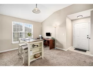 Photo #6: 4320779 Listing 