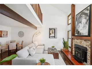 Photo #3: 4321446 Listing