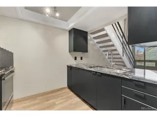 Photo #3: 4321583 Listing 