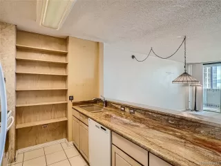 Photo #6: 4323330 Listing 