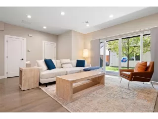 Photo #5: 4324515 Listing