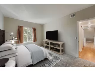 Photo #3: 4325794 Listing