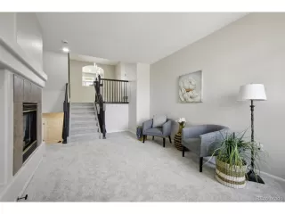 Photo #4: 4325939 Listing