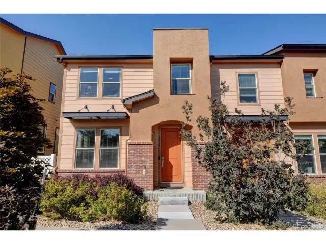 MLS: 4326158 Condo For Sale