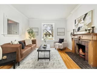 Photo #2: 4327843 Listing