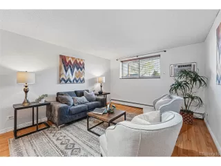 Photo #4: 4328657 Listing