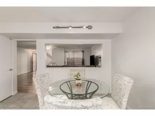 More Details about MLS # 4329693 : 2903 S LOCUST ST DENVER CO 80222