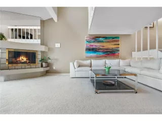 Photo #3: 4331402 Listing 