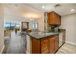 Photo #2: 4333491 Listing