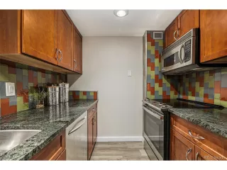 Photo #3: 4333491 Listing