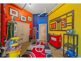 Photo #2: 4333927 Listing