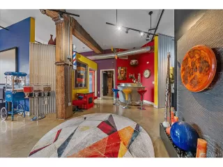 Photo #3: 4333927 Listing